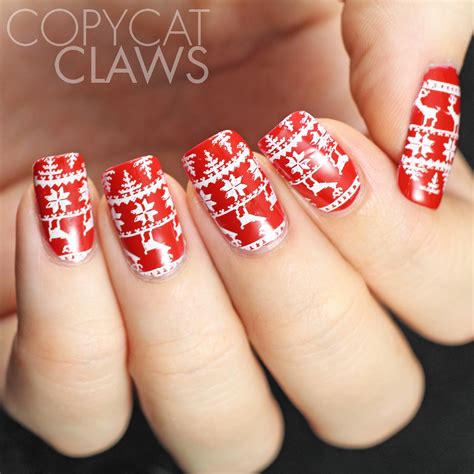 sweater nail art 2