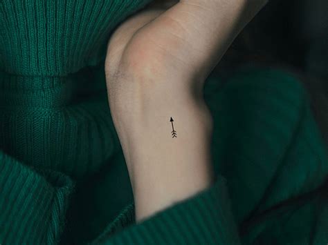 Tiny Arrow Temporary Tattoo - Etsy