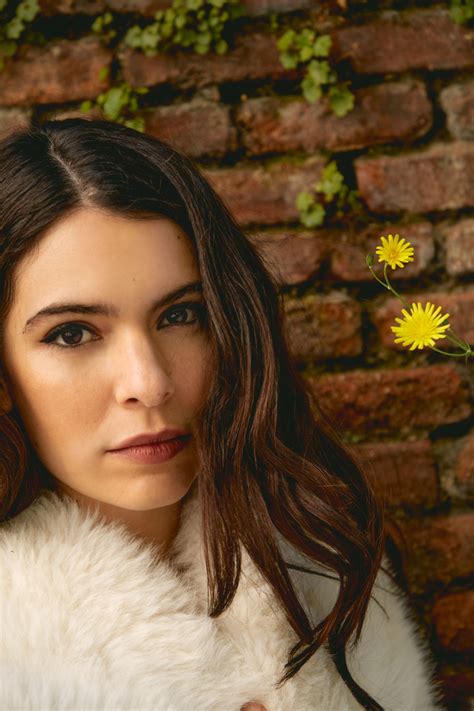 Claudia Traisac: “Tienes que atreverte a ser tú misma y no intentar