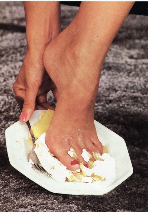 Diana Van Laar's feet