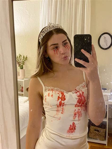 carrie diaries costume 2