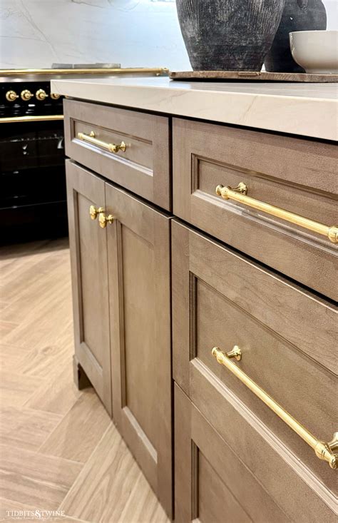 Cabinet Guides Cabinet Hardware Placement: Tips For Knobs And Pulls