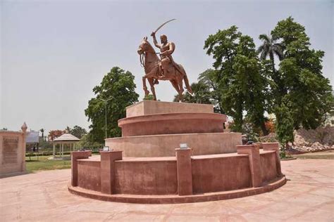 Kunwar Singh statue relocated to Hardinge Park : The Tribune India