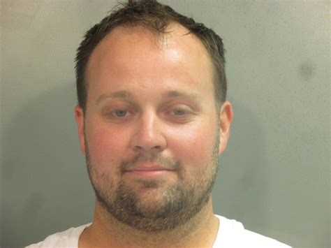 Josh Duggar's Arrival at Texas Prison Was the Talk of the Cell Block
