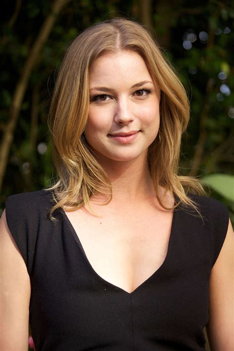 Emily VanCamp iPhone HD phone wallpaper | Pxfuel