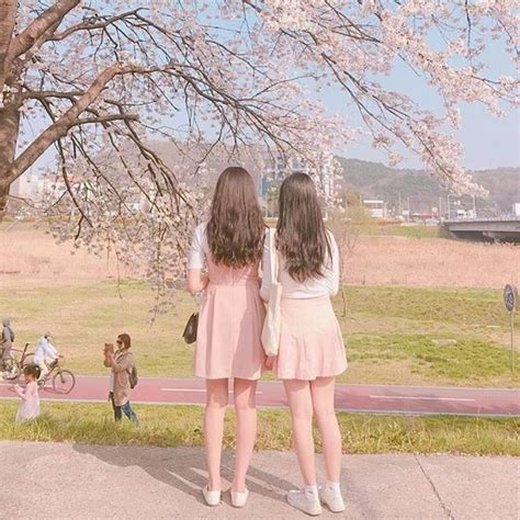 nhung hinh anh quay lung buon dep nhat