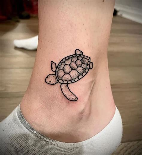 89 Meaningful Sea Turtle Tattoo Ideas For 2023