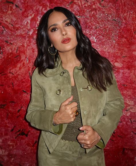 Salma Hayek : r/Celebhub