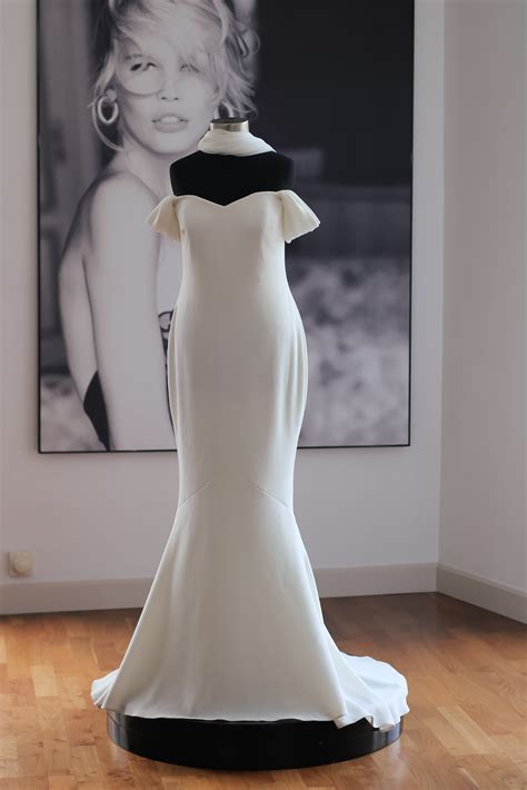 Pre-Loved Raciela ( Atelier Pronovias ) Wedding Dress – Velo Bianco