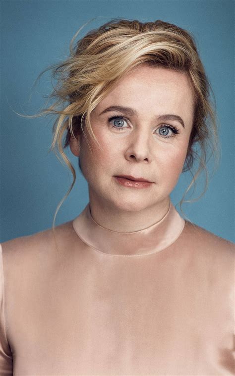 Download Emily Watson Lovely Portrait Wallpaper | Wallpapers.com