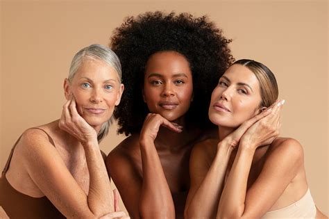 Happy Aging | Behind the Biology of Aging