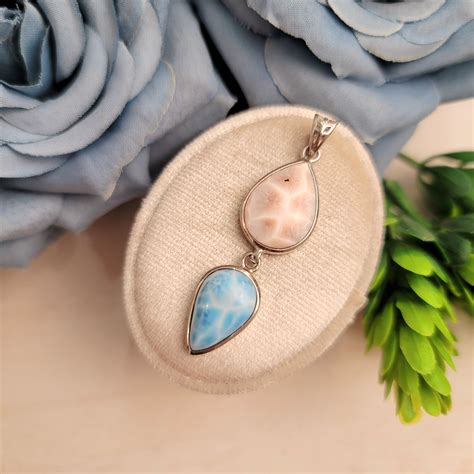 Natrolite – Enchanting Earth