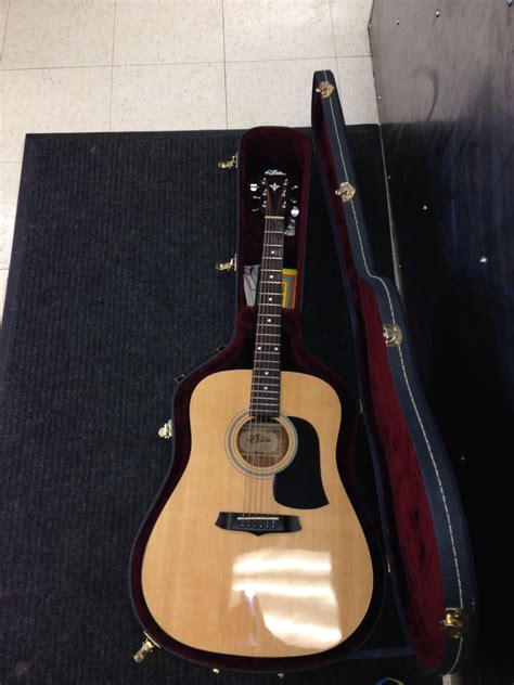 Aria six string acoustic guitar - Big Daddy's Jewelry and Pawn Inc