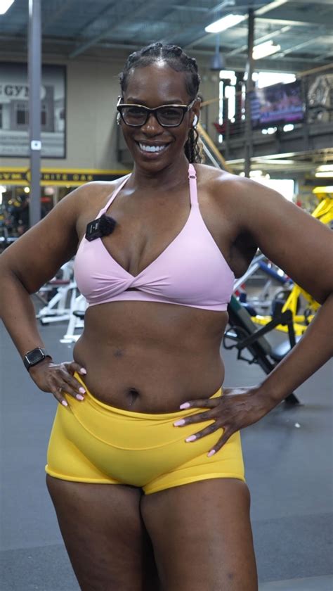 Jasmine Nicole | Strength is sexy 💛💕 #weightlossjourney #