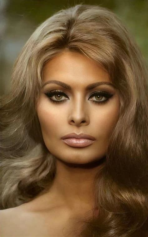 Sophia Loren 1960s : r/oldhollywood