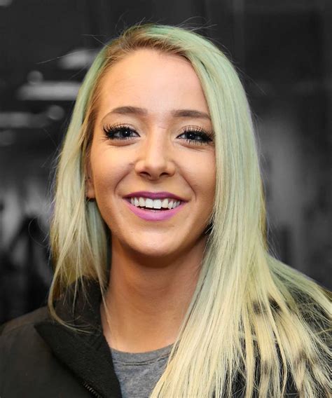 Jenna Marbles – Media sosial
