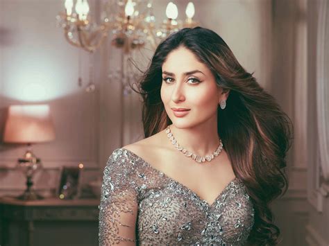 Very Funny Images Of Kareena Kapoor