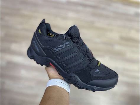 Кроссовки Adidas Terrex утепленные заказать в СПб