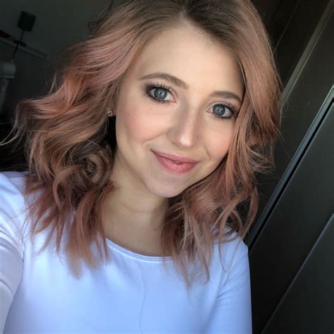 Queensylviemarie Nudes