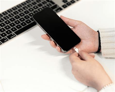 I Doubled My Battery Life By Avoiding These 10 Charging Mistakes ...