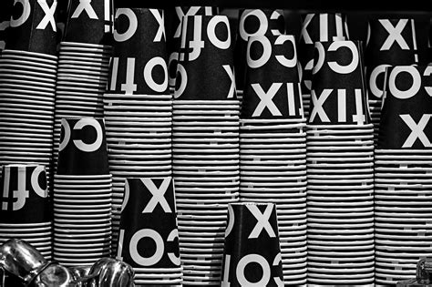 COFIX - fixed price coffeeshops chain on Behance