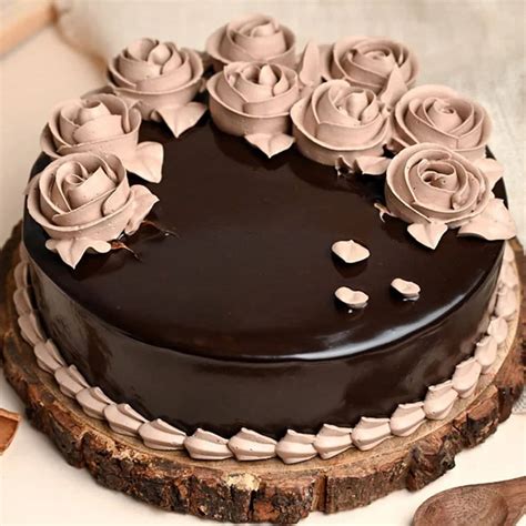 Buy Chocolate Cream Cake With Rose Frosting Online - Order Now