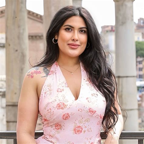 Exploring World's 7 Best Nudist Beaches - Girls Who Travel