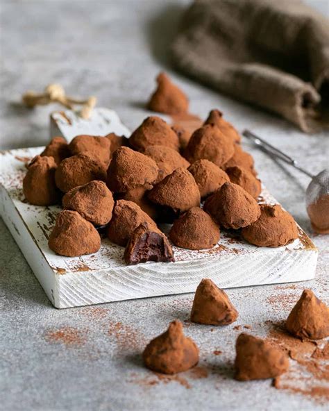 Homemade Chocolate Truffles - Between2Kitchens