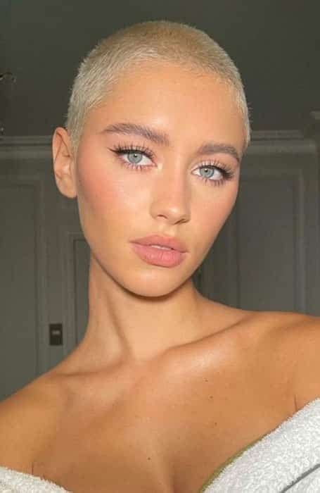20 Cool Buzz Cuts for Women in 2024 - The Trend Spotter