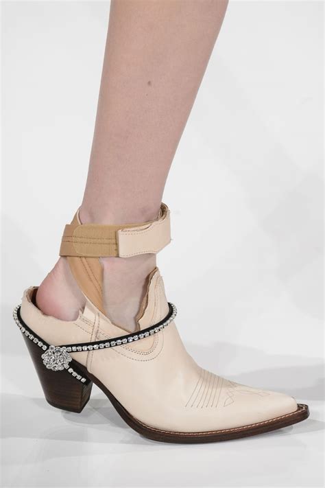 Maison Margiela | Spring 2018 Details | Boots, Shoes, Spring shoes