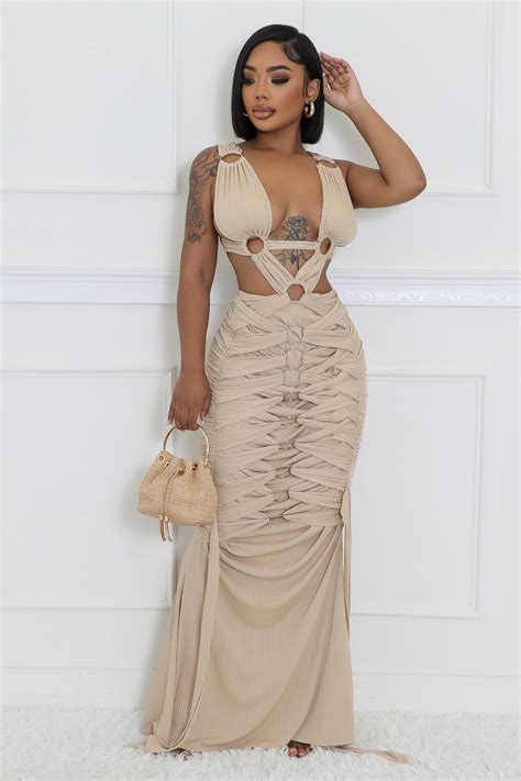 CLOTHES GitiOnline – Page 2