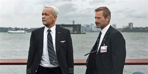 Movie Review: Sully · Student Edge News