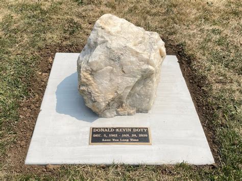 natural rock  concrete  plaque garlinghouse memorials