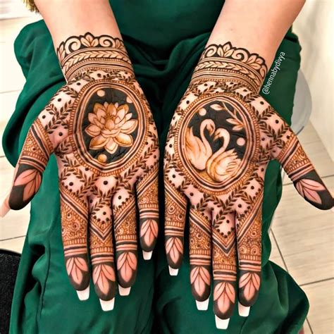 Lotus Henna