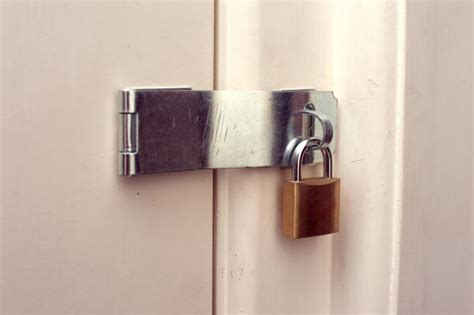 Brass padlock-7181 | Stockarch Free Stock Photo Archive