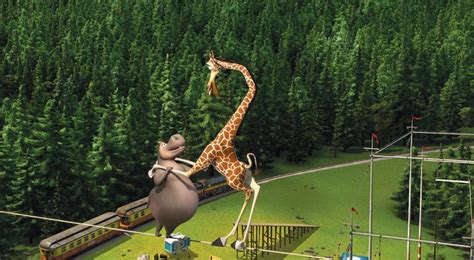 Gloria and Melman by Trixieluz on DeviantArt