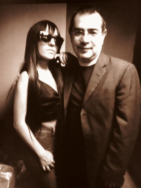 POR LA LUPA: BARBIE RICAN EN EL ROMPECABEZAS