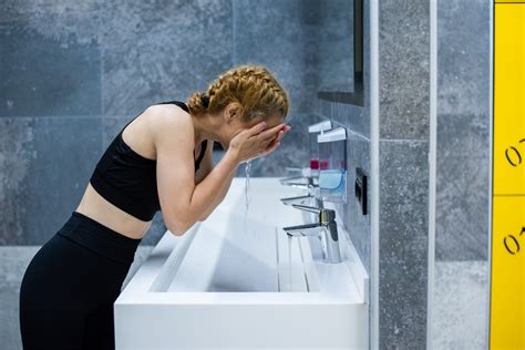 Is a Hot or Cold Shower Better After a Workout? | BODi