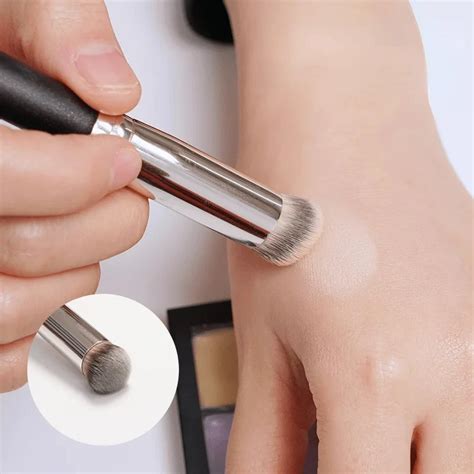 Кисти для консилера и румян, 1/2/5 шт | AliExpress
