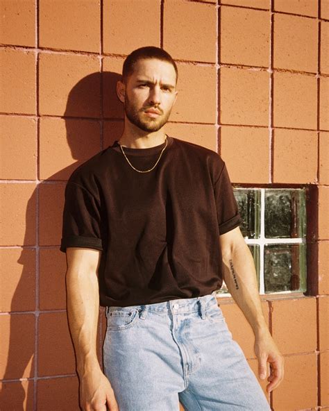Aaron Owen (@aaronnowenn) • Instagram photos and videos