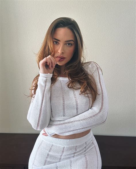 LEENDA LUCIA (@leendalucia) • Instagram photos and videos