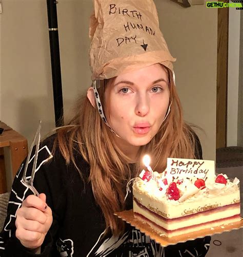 Magda Apanowicz Wiki, Biography, Age, Gallery, Spouse and more