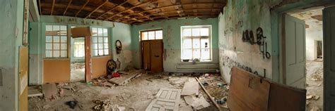 Панорамы помещений и окрестностей бесланской школы