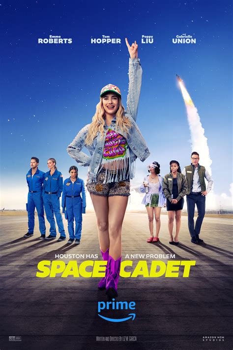 Emma Roberts y Tom Hopper desafían el infinito en “SPACE CADET”! 🌟