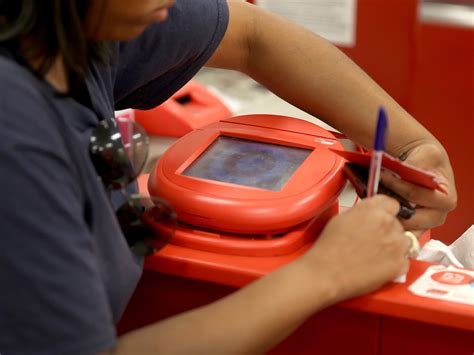 Analysts: Credit Card Hacking Goes Much Further Than Target | WBUR News