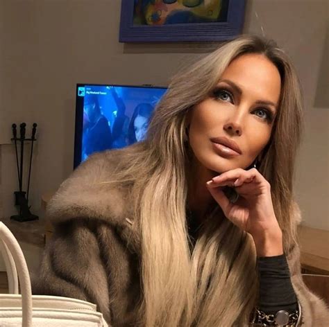 Eva Cvetkova - Eva Cvetkova added a new photo.