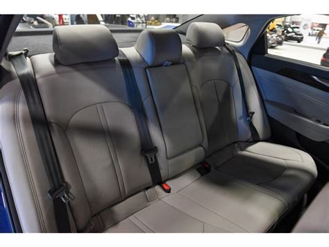 2016 Hyundai Sonata: 126 Interior Photos | U.S. News