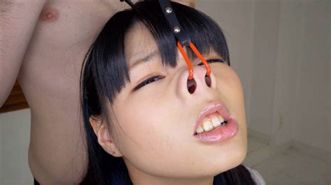 鼻フックで豚鼻にされた女のフェチ画像50枚｜鼻の穴の中までむき出し : フェチ向けエロ画像 パーツ別「女体V」