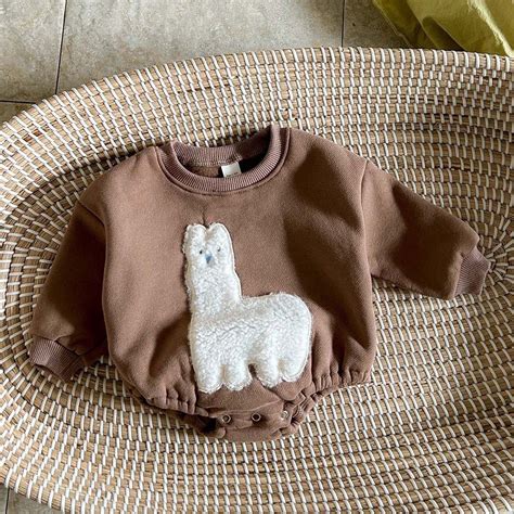 AUNVITO Soft & Breathable Newborn Long Sleeve Romper 0-3M Solid Color