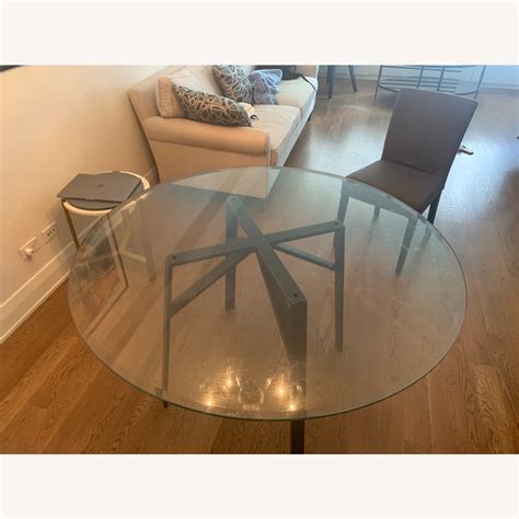 Modern Glass Round Table - AptDeco